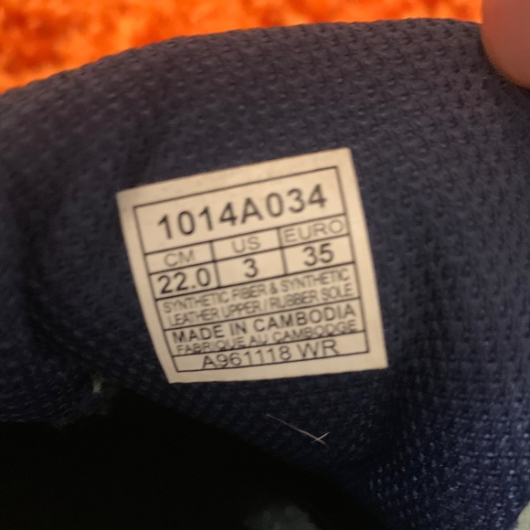 3Y ASICS running shoes - Picture 4 of 4